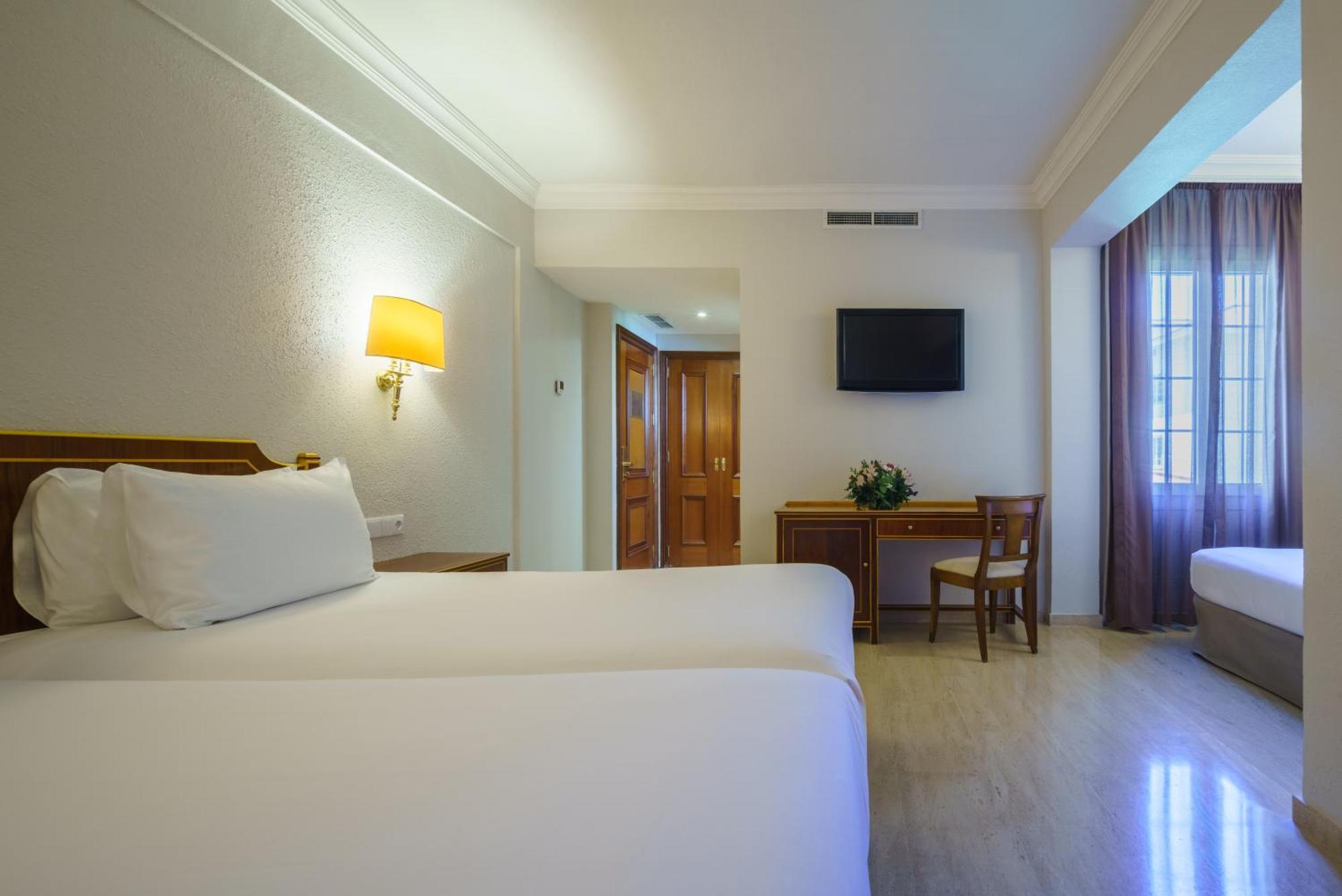 Crisol Jardines De Cordoba Hotel Ngoại thất bức ảnh